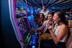 Berbagai pilihan hiburan mulai dari sports hingga live games di idx77